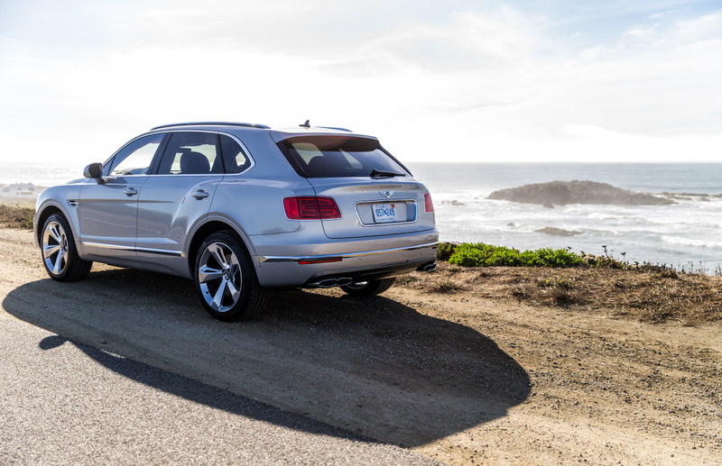 Illustration for article titled The 2019 Bentley Bentayga V8 Is the Most Opulent Way to Haul Your Stuff at 180 MPH